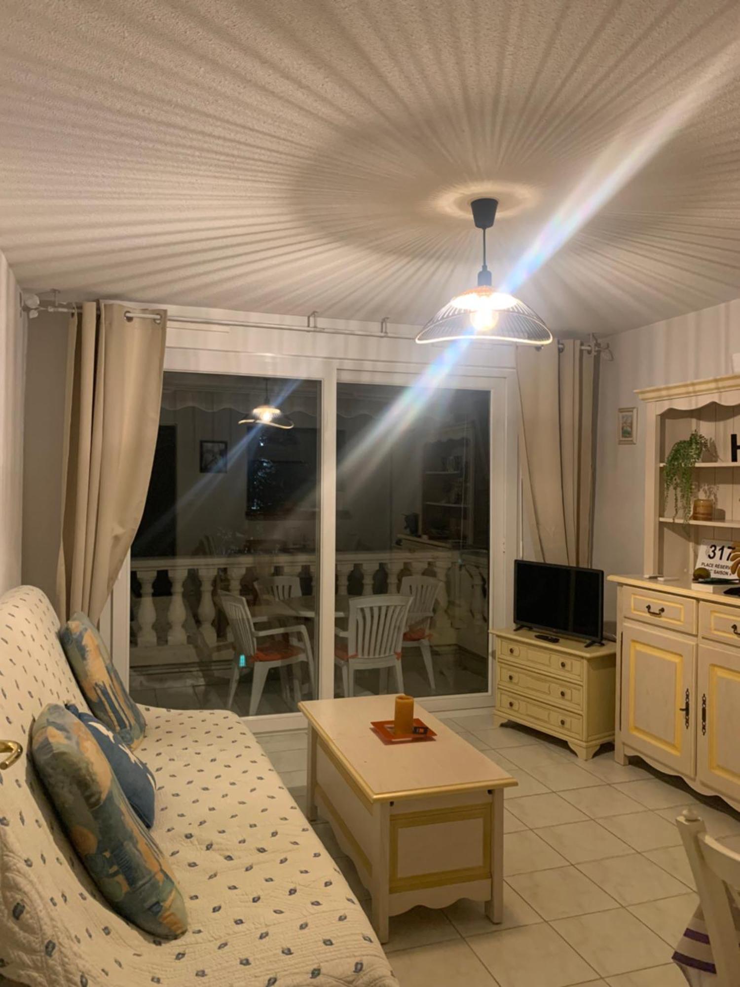 Le Tropical Apartment Frejus Exterior photo