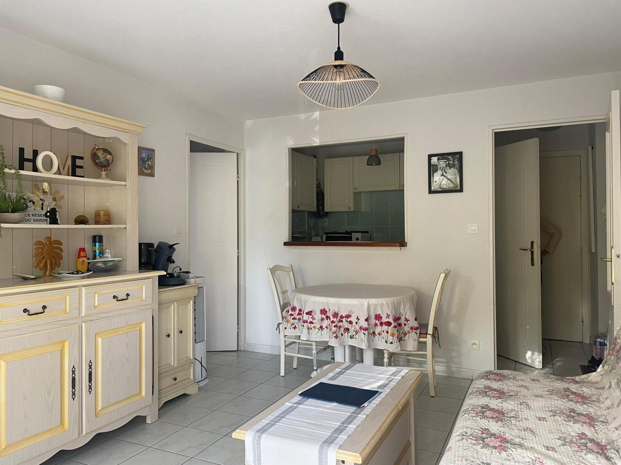 Le Tropical Apartment Frejus Exterior photo