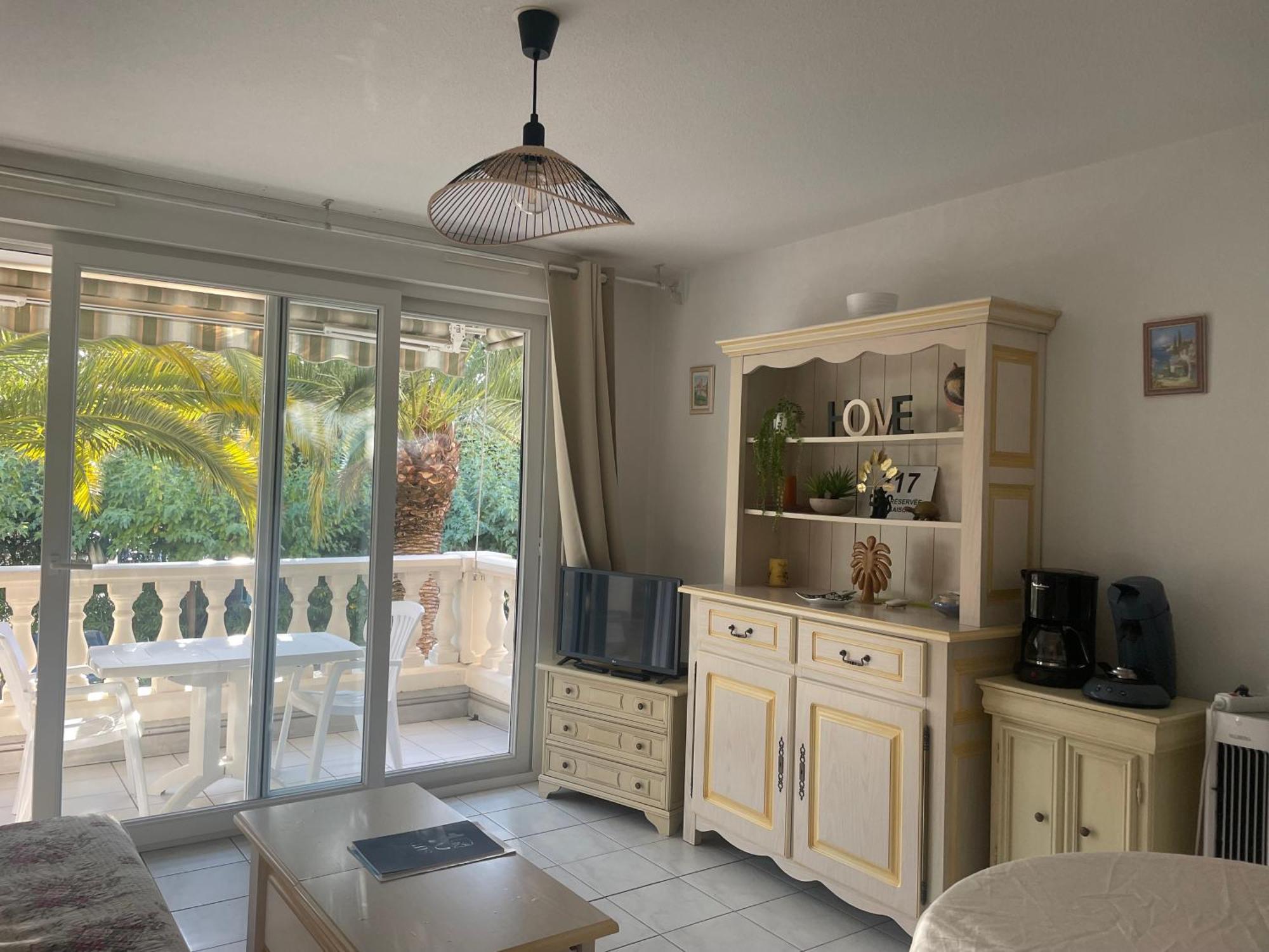Le Tropical Apartment Frejus Exterior photo